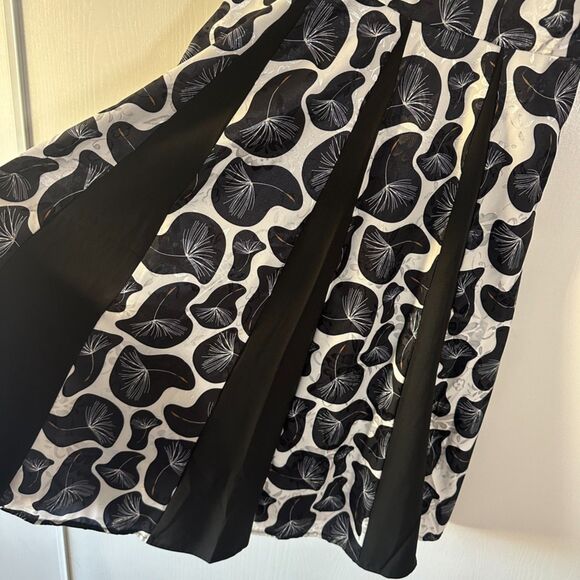 Kaimilan Womens Black & White Abstract‎ Fit & Flare Cocktail Midi Dress Small/6 - Picture 3 of 8